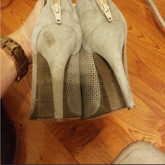 GF high heels - Picture 4 of 7